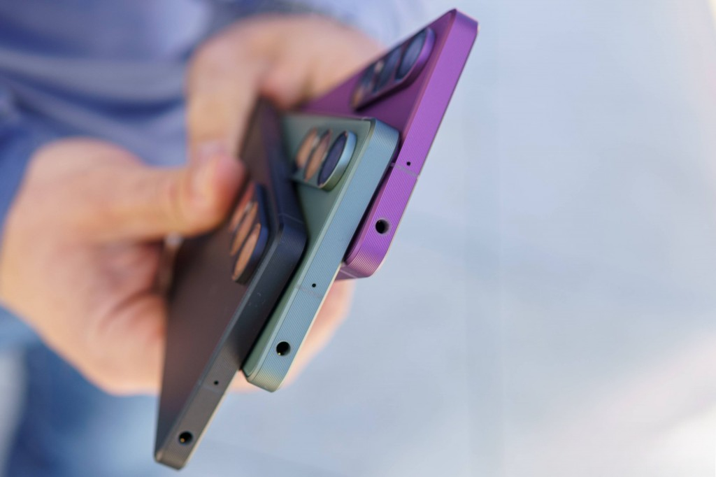 Sony Xperia 1 VII 5G XQ-FS54 XQ-FS72 256GB Factory Unlocked Global eSIM 6.5" Color Random color Model XQ-FS54 Storage Capacity 256GB 12GB RAM - Image 2