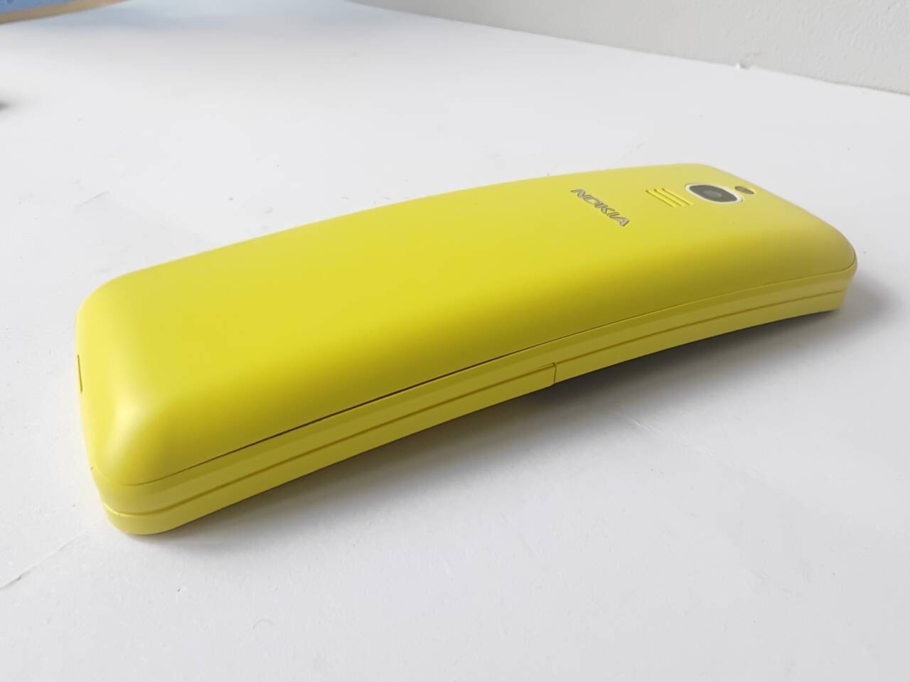 Nokia 8110 4G Dual Sim 4GB KaiOS 2.5.1 Slide Banana Cellphone Yellow Unlocked Battery 1 * Battery - Image 11