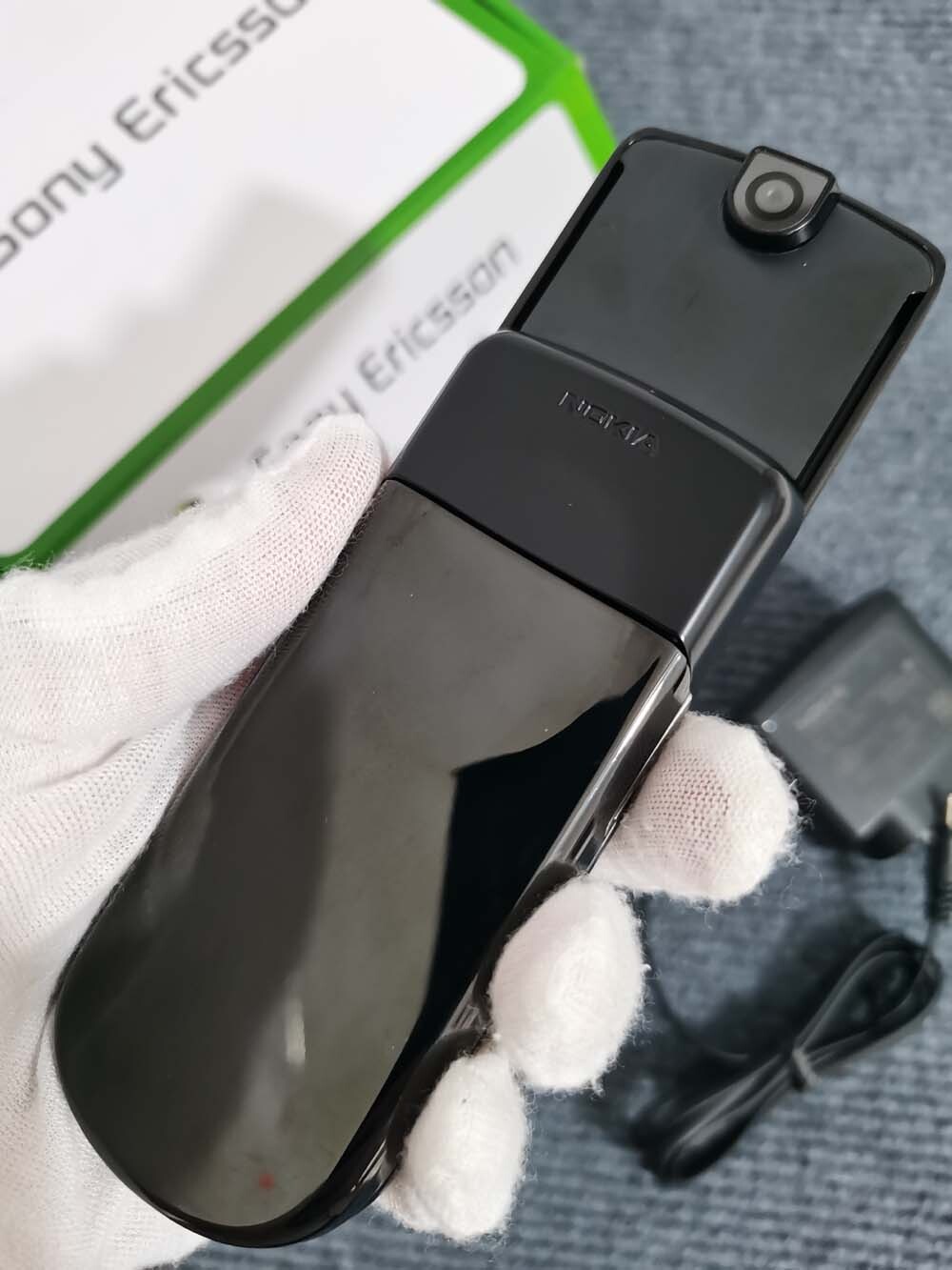 Nokia 8800SE 8800 Sirocco unlocked 2G GSM Bluetooth Mobile phone color Note color when ordering, or random color. battery With one battery Model Number 8800 SE - Image 14