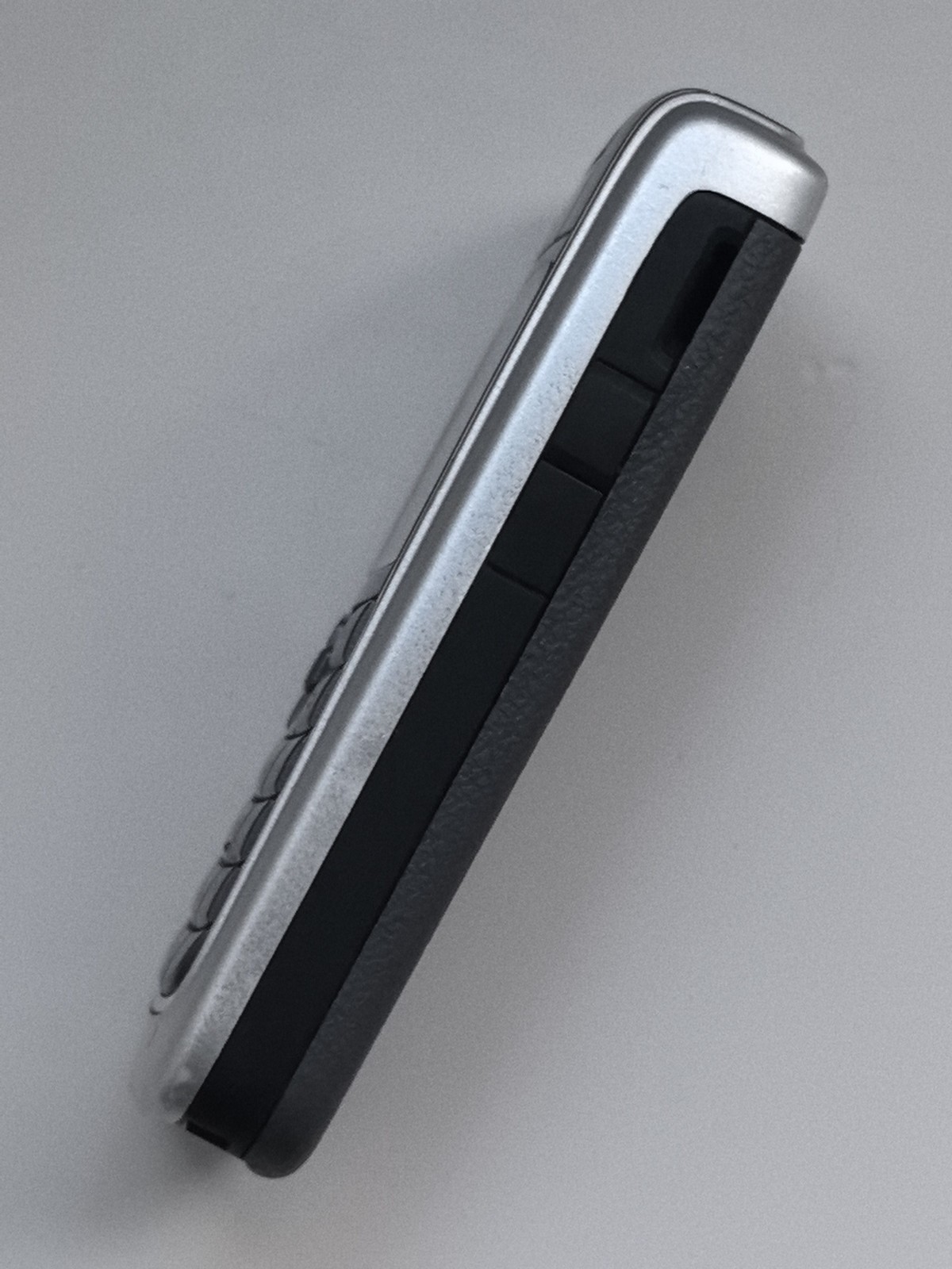 Nokia 6021 - (Unlocked) Cellular Phone - Image 7