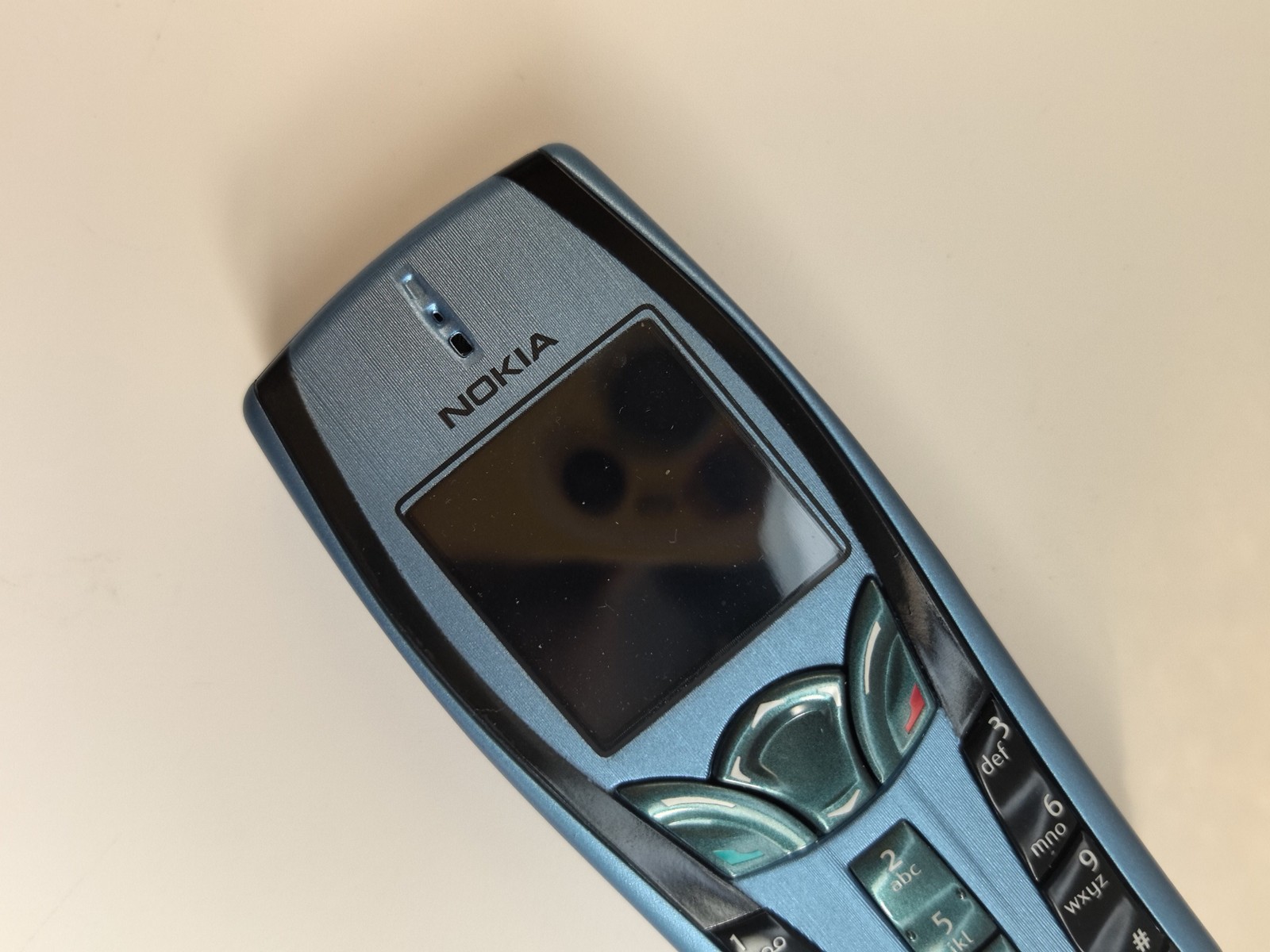 Nokia 7250i - (Unlocked) Cellular Phone - Image 2