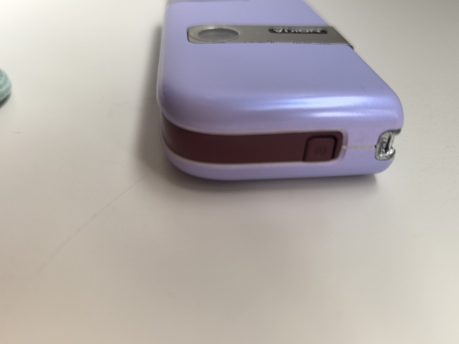 Nokia 7260 - (Unlocked) Cellular Phone - Image 8