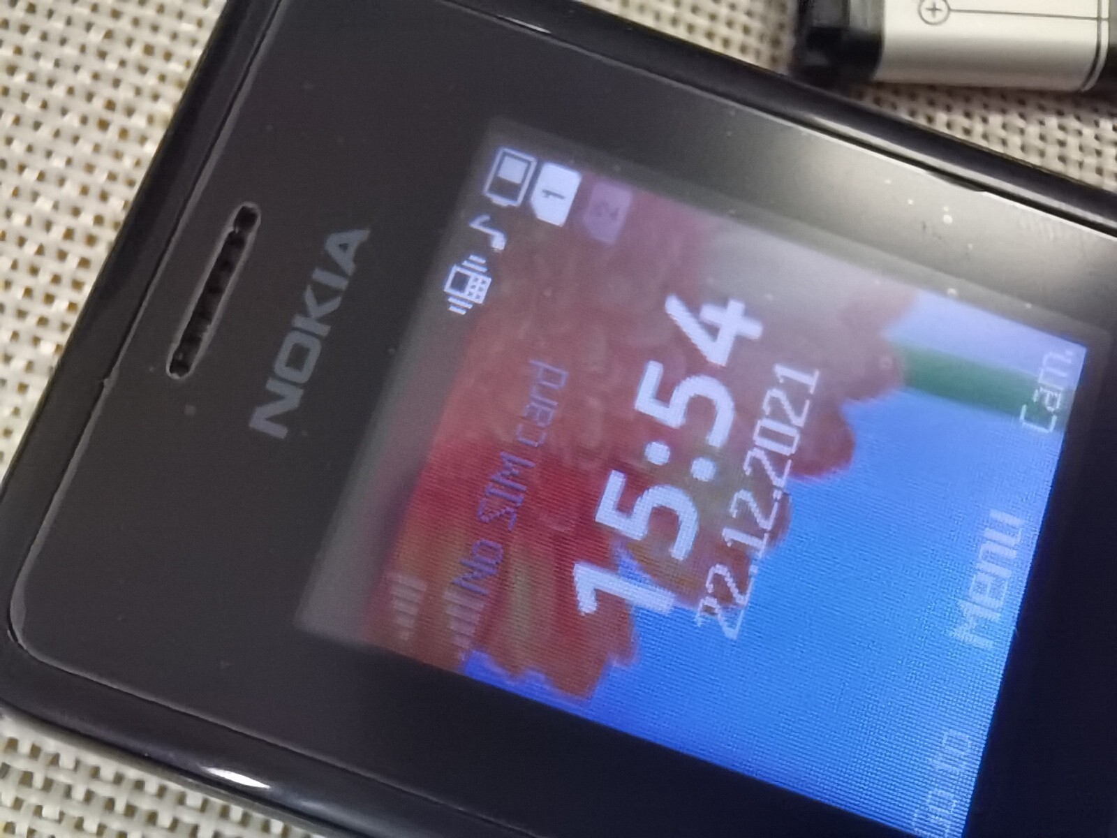 Nokia 108 FM Radio Dual SIM mobile phone Russian Hebrew Arabic keyboard Bundle Description 1 battery - Image 4
