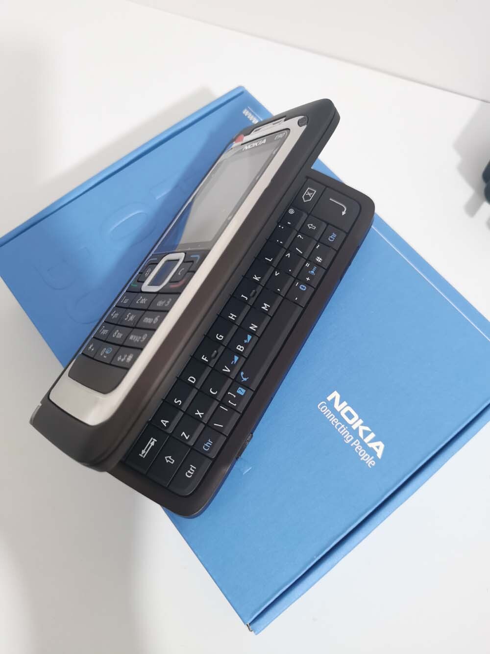 Nokia E Series E90 Communicator Symbian Business KeyboardSmartphone (Unlocked) Battery with 1 battery - Image 7