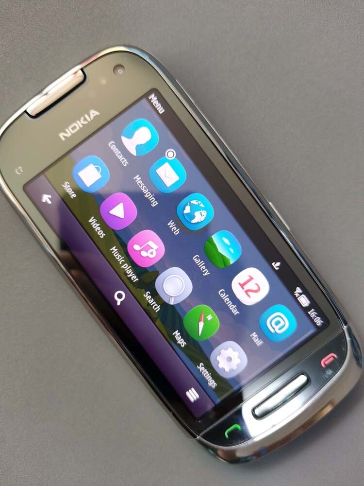Nokia C7 C7-00 Unlocked 8GB WIFI GPS 8MP 3G GSM Cellphone Good condition Color Silver battery 1 battery - Image 5