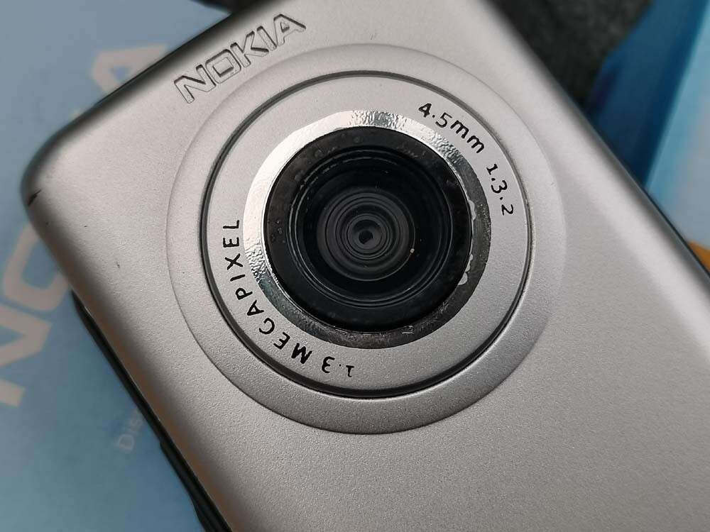 Nokia 6630 Unlocked GSM / UMTS 2G 3G Symbian 8.0, 1.3MP 2.1" Cellphone Very NEW Bundle description 1* battery - Image 6