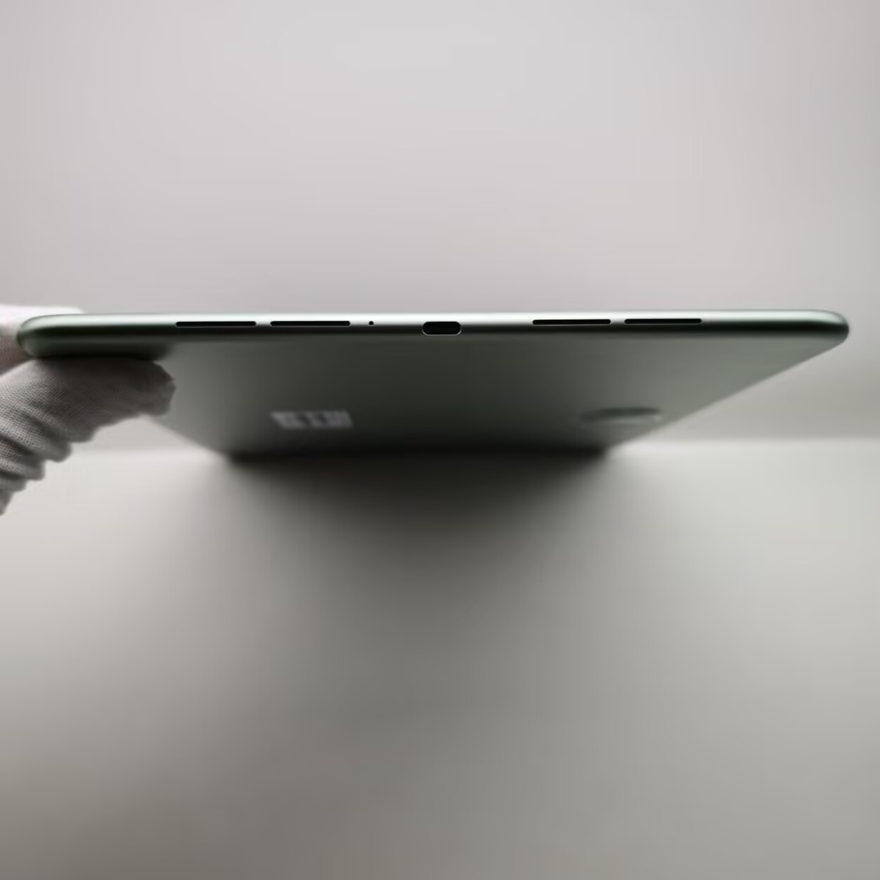 OnePlus Pad Pro 12.1" 13MP napdragon 8 Gen 3 9510mAh Wi-Fi Android 14 Storage 8+128GB Color random color. - Image 3