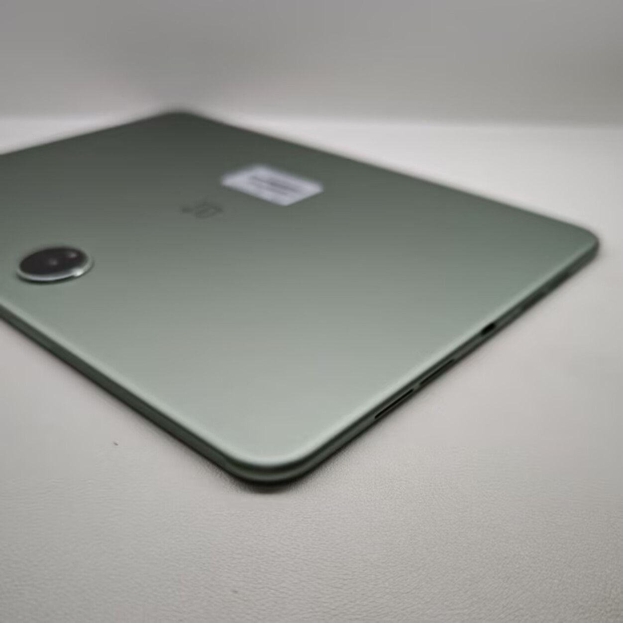 OnePlus Pad Pro 12.1" 13MP napdragon 8 Gen 3 9510mAh Wi-Fi Android 14 Storage 8+128GB Color random color. - Image 4