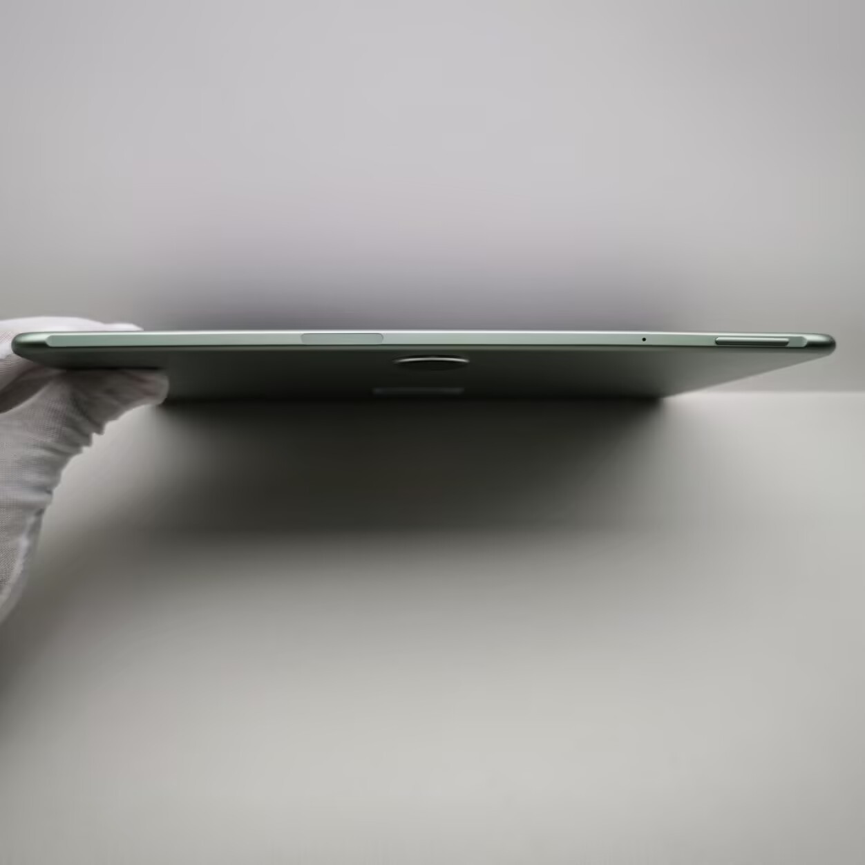 OnePlus Pad Pro 12.1" 13MP napdragon 8 Gen 3 9510mAh Wi-Fi Android 14 Storage 8+128GB Color random color. - Image 10
