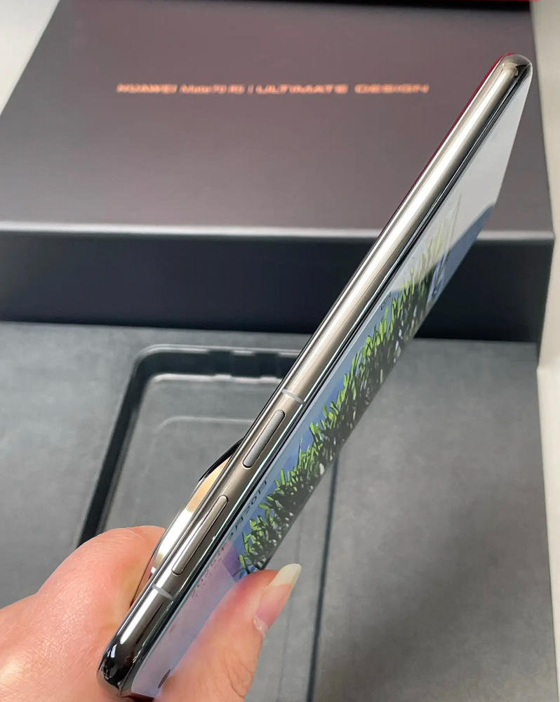 Huawei Mate 70 RS Ultimate 6.9"50MP 16+512GB/1TB HarmonyOS Google play MPN 16GB+1TB Colour Random color - Image 4