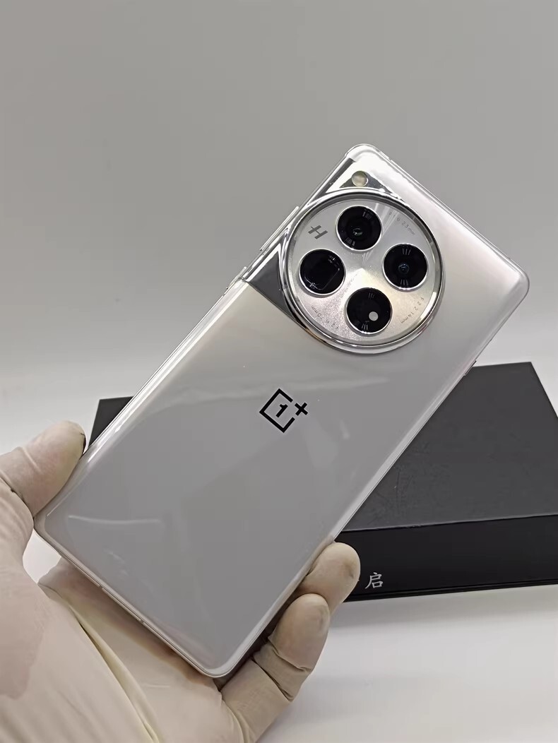 OnePlus 12 6.82'' 50MP 256GB 512GB 1TB OxygenOS 15 International Google bundle description Phone+Charger Storage Capacity 24GB+1TB