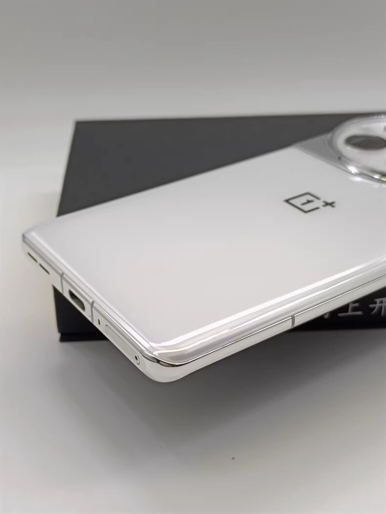 OnePlus 12 6.82'' 50MP 256GB 512GB 1TB OxygenOS 15 International Google bundle description Phone+Charger Storage Capacity 24GB+1TB - Image 2