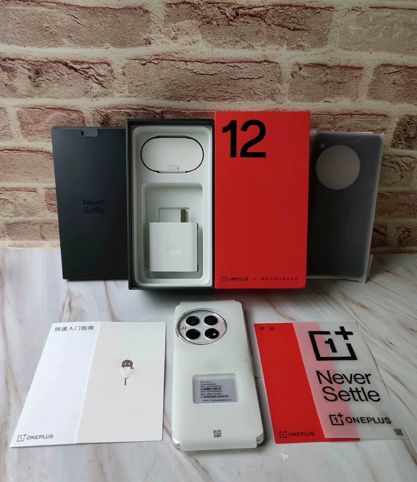 NEW OnePlus 12 6.82'' 50MP 256GB 512GB 1TB OxygenOS 15 International Google Storage 16GB+512GB - Image 2