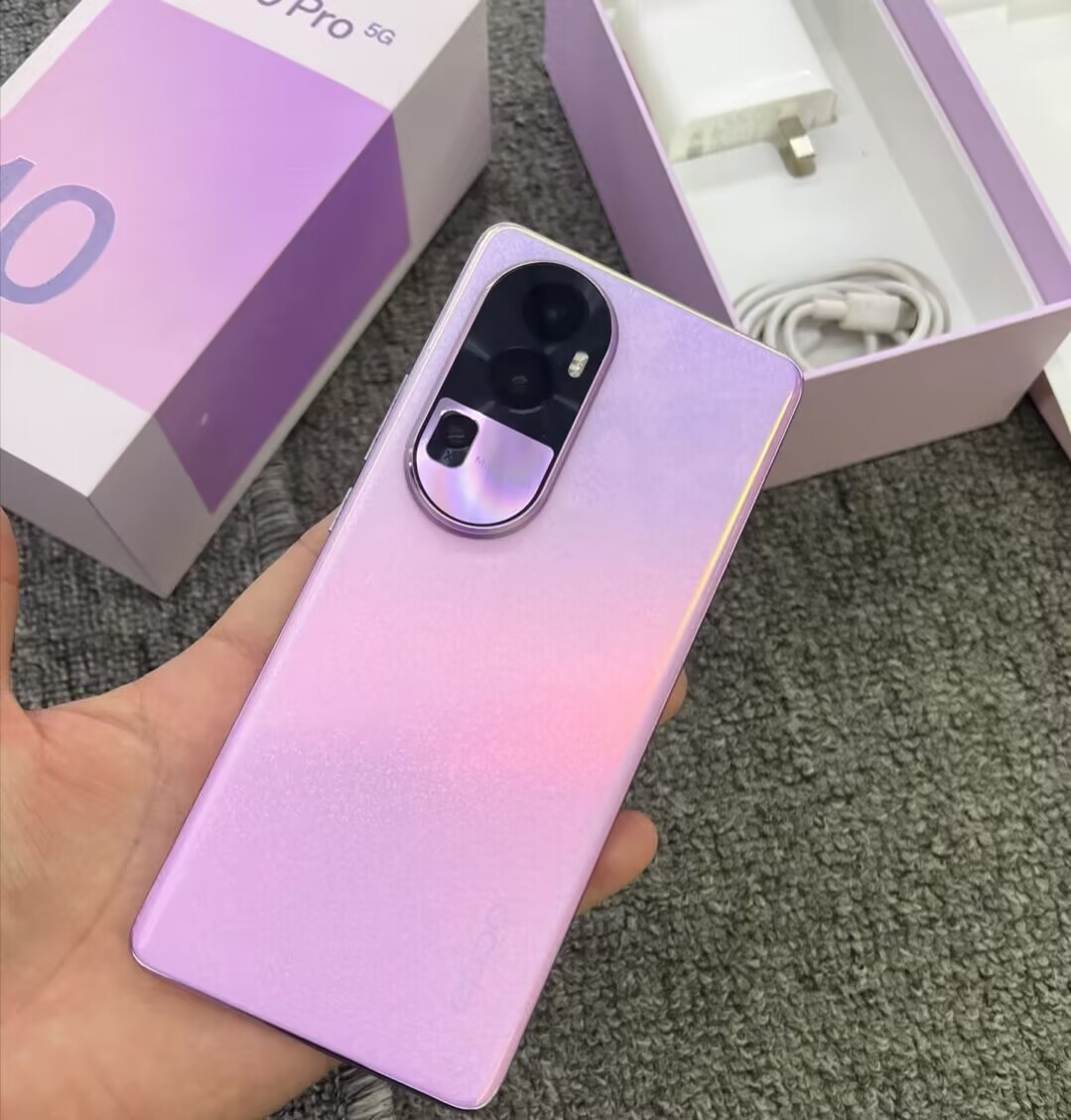 Oppo Reno10 Pro 5G 6.7" 50MP Qualcomm SM7325 Snapdragon 778G 5G Android 13 Color Random color Storage Capacity 16+512GB