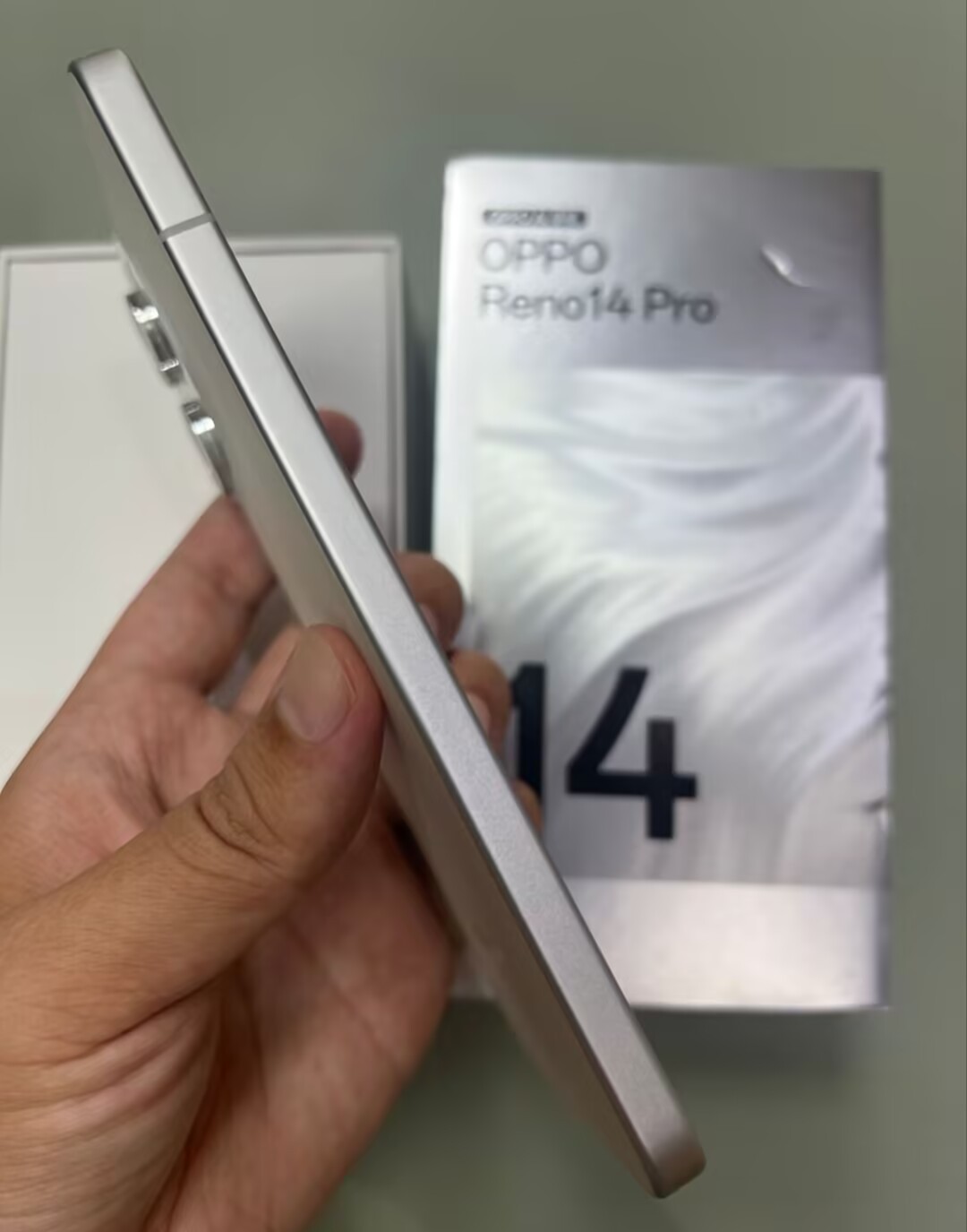 Oppo Reno14 Pro 5G 6.83" 50MP Dimensity 8450 Android 15 6200mAh CN version Storage 16+1TB Color Random color - Image 4