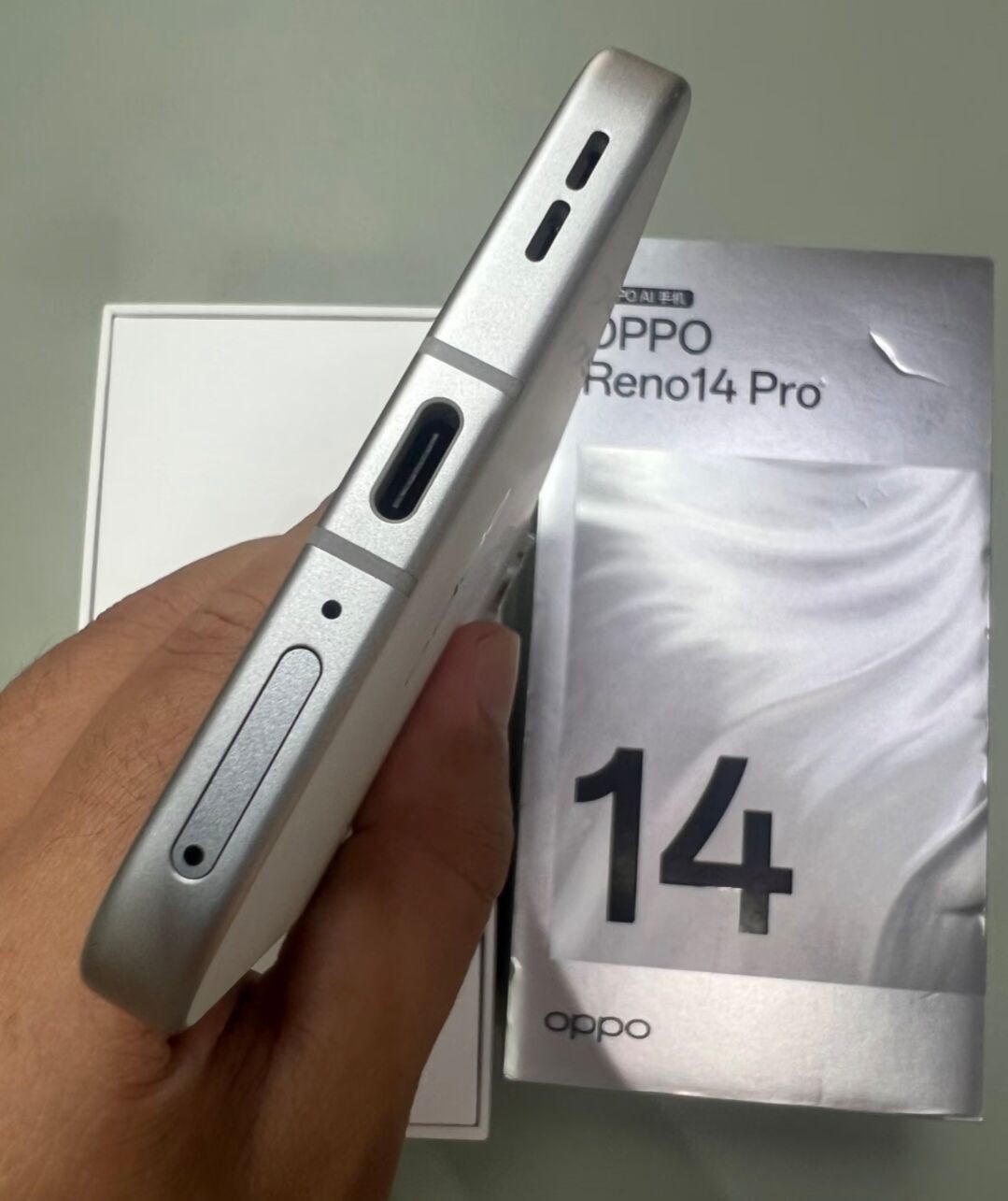 Oppo Reno14 Pro 5G 6.83" 50MP Dimensity 8450 Android 15 6200mAh CN version Storage 16+1TB Color Random color - Image 7