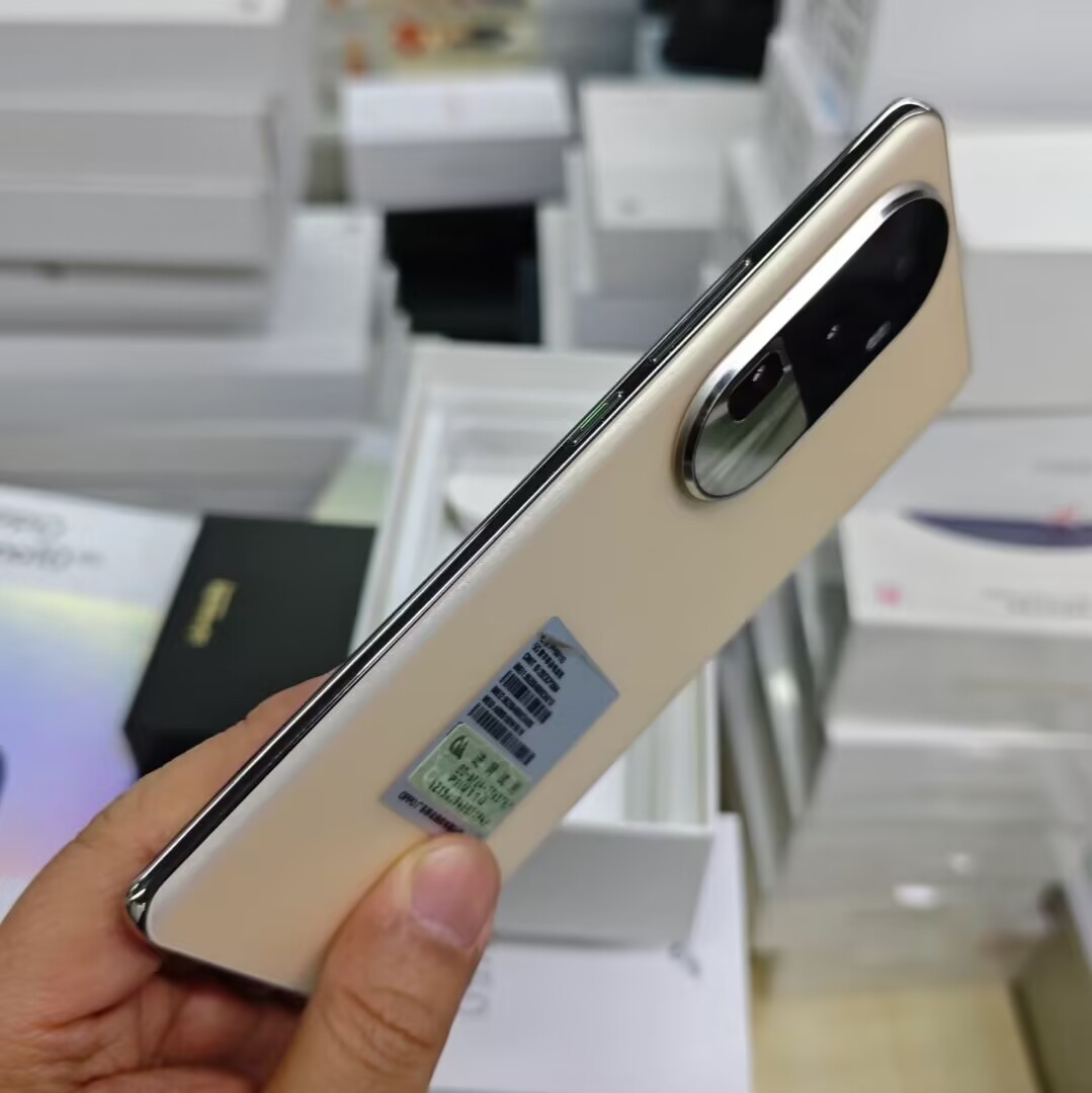 Oppo Reno10 5G 6.7" 64MP Mediatek Dimensity 7050 Android 13 - Unlocked 5000mAh Color Random color Storage Capacity 12+512GB - Image 4