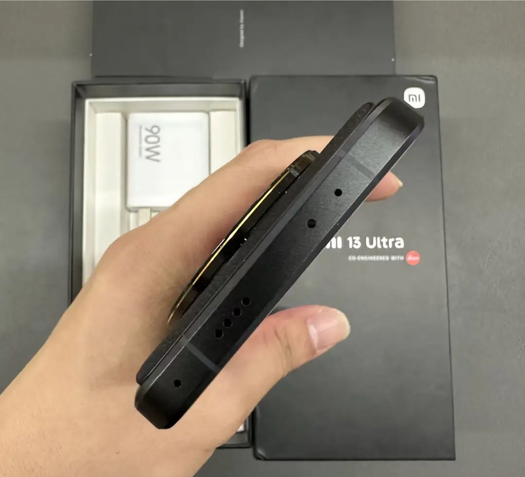 Xiaomi 13 Ultra 6.73" Android 256/512GB International version Unlocked Original Storage 12GB+256GB Color Please note the color - Image 5