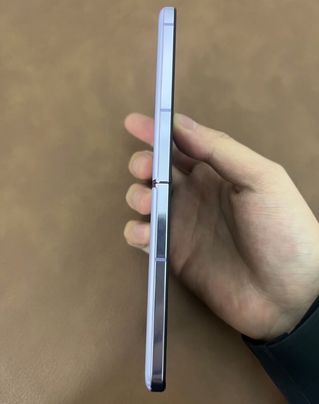 Folding screen OPPO Find N2 Flip 5G Mediatek Dimensity 9000+ Android Smartphone Bind Mobile phone+charger Colors random color Storage 16+512GB - Image 5
