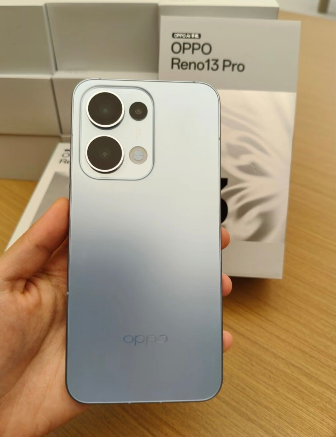 Oppo Reno13 Pro 5G 6.83" 50MP Android 15 Google Mediatek Dimensity 8350 5600mAh Storage 16+1TB Color Random color - Image 5