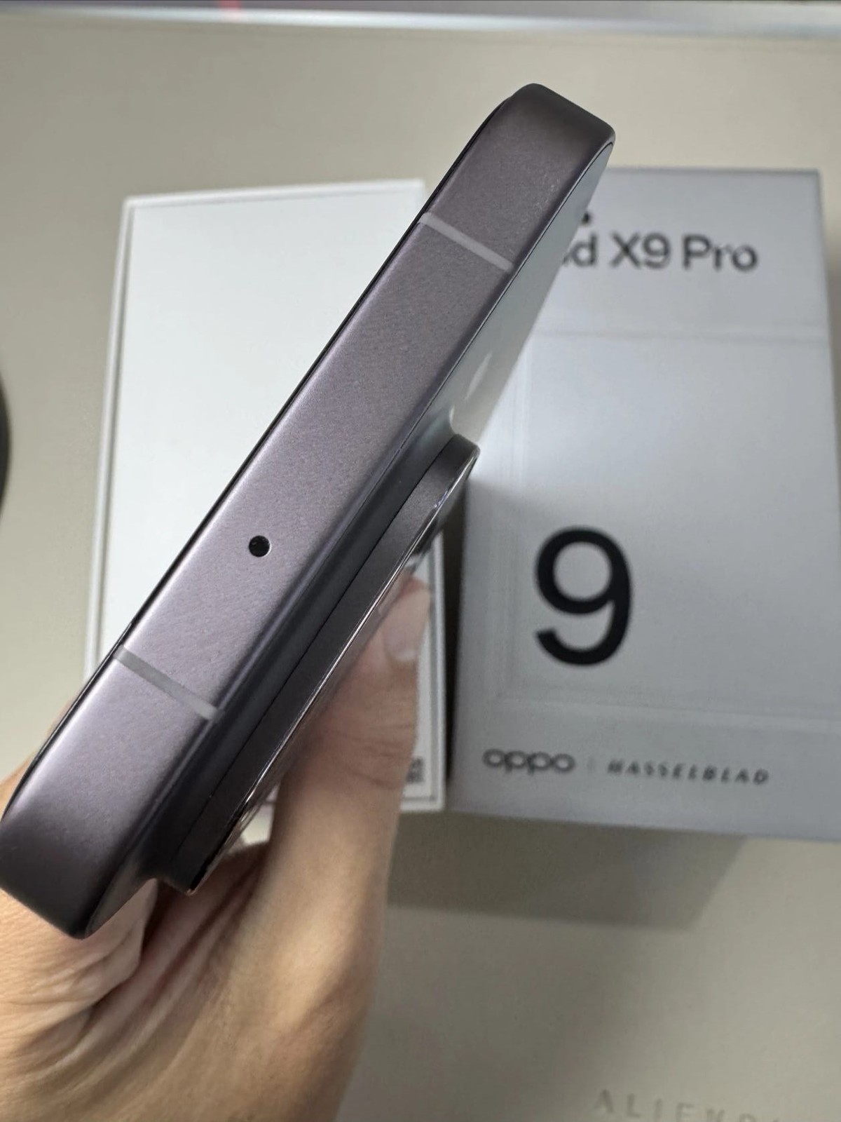 Oppo Find X9 Pro 5G 6.78" 200MP Dimensity 9500 7500mAh unlocked storage 1TB 16GB RAM colors Random color or note when placing an order - Image 2