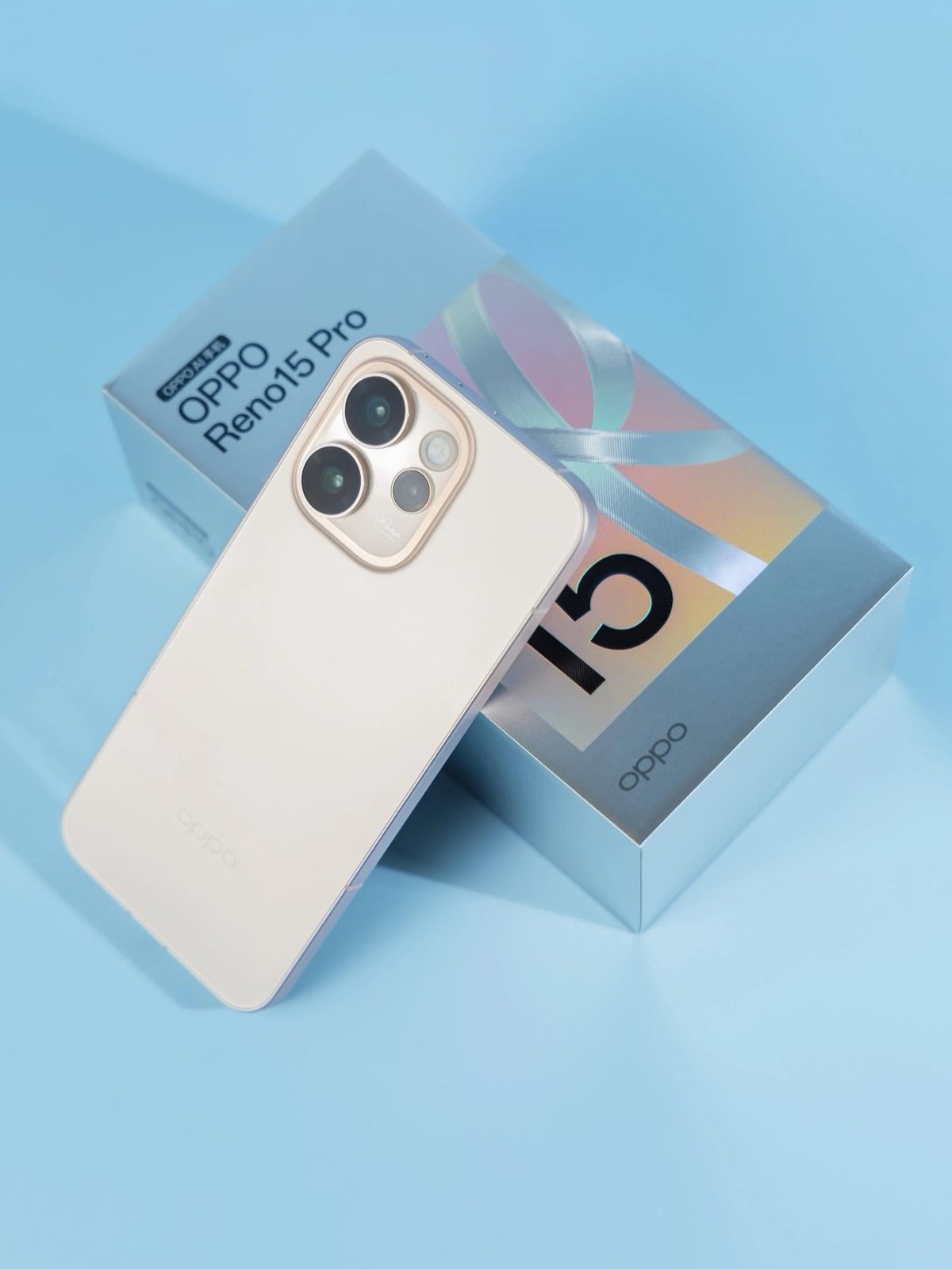 Oppo Reno15 Pro 5G 6.78" 50MP Dimensity 8450 6500mAh Android Unlocked Storage 16+1TB - Image 3