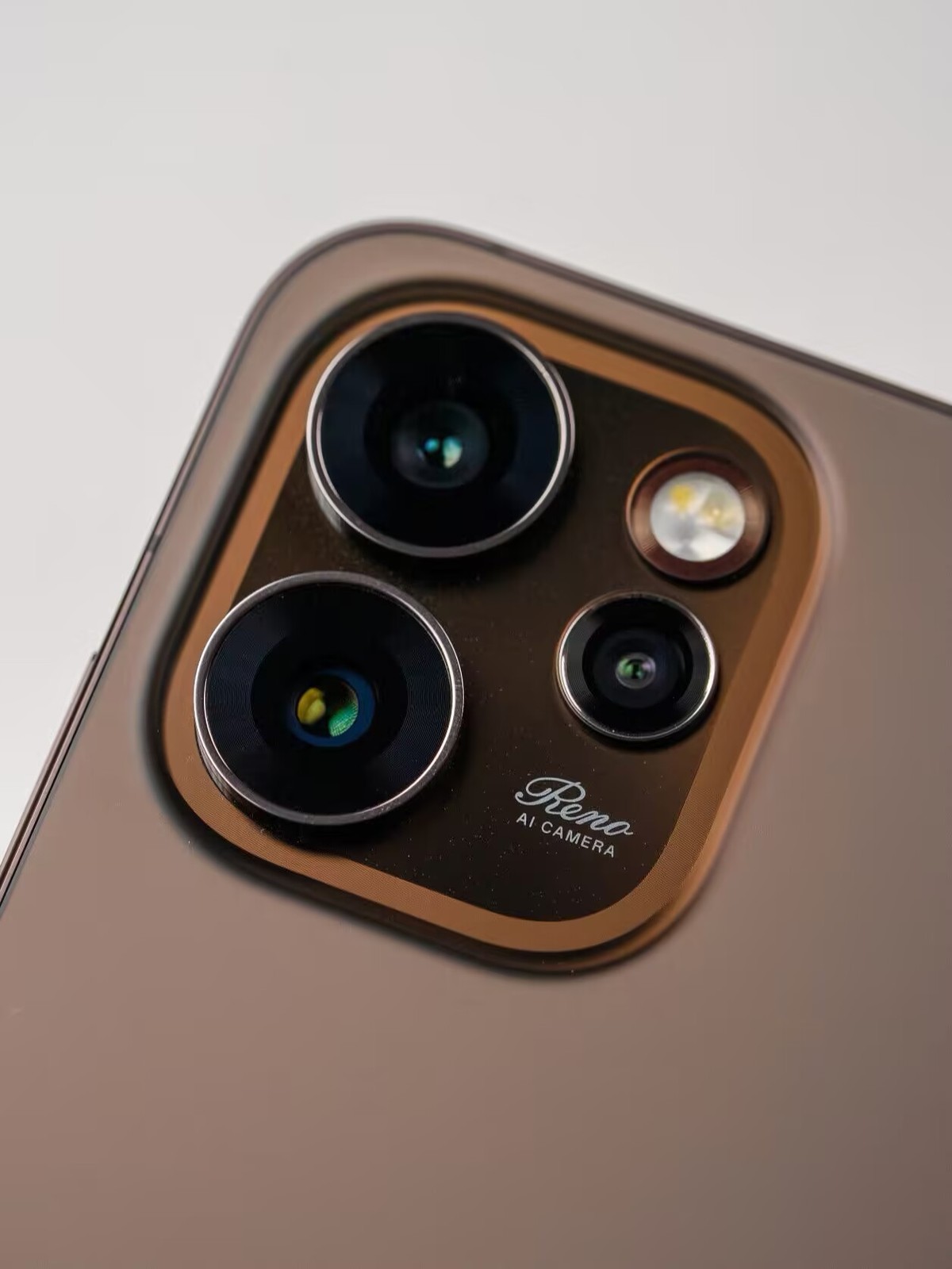 Oppo Reno15 Pro 5G 6.78" 50MP Dimensity 8450 6500mAh Android Unlocked Storage 16+1TB - Image 14