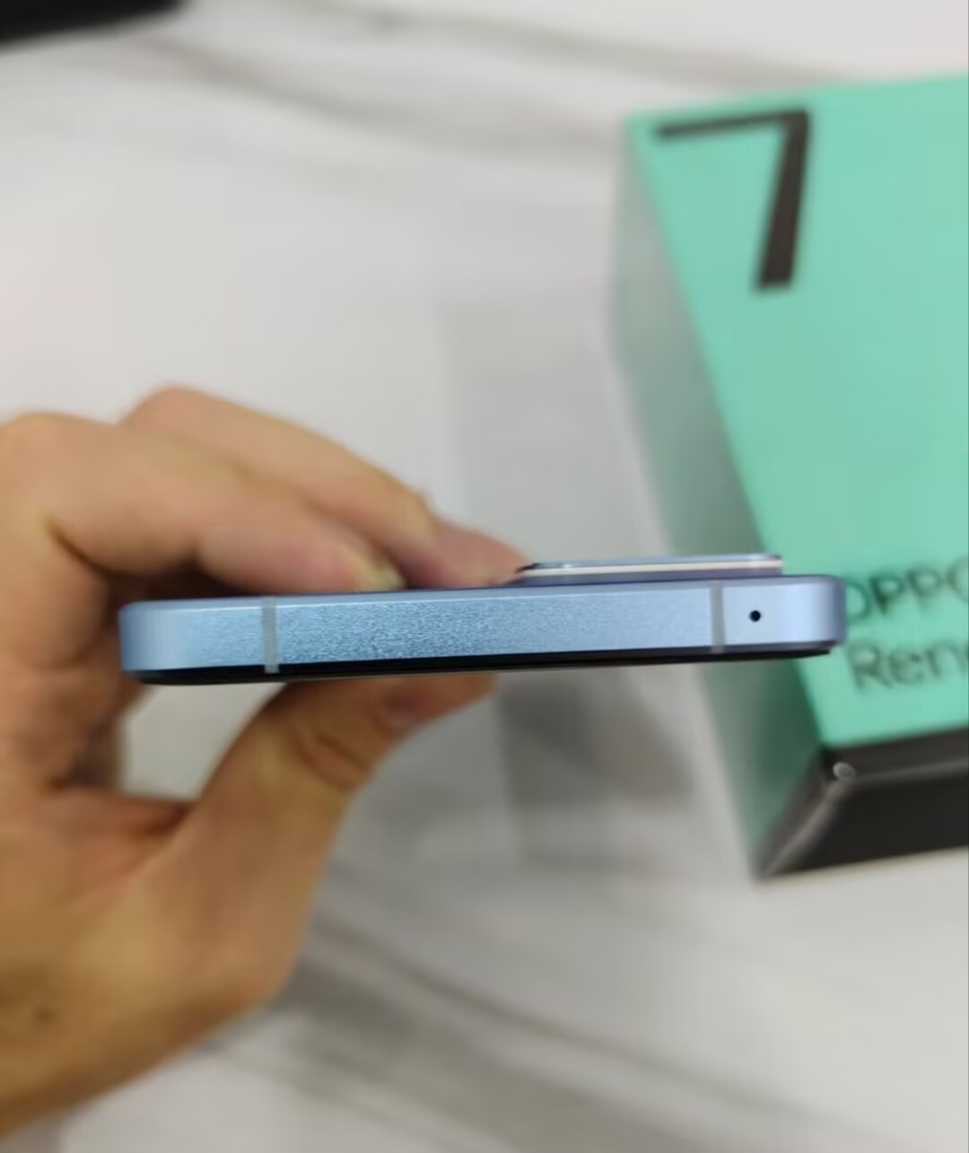 Oppo Reno7 Pro 5G 6.55" 50MP Mediatek Dimensity 1200 Max Android 11 4500mAh Color Please note the color Storage Capacity 12+256GB - Image 5