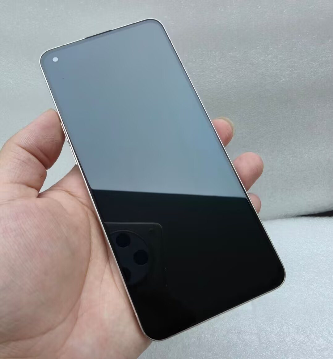 Oppo Reno7 6.7" 50MP Qualcomm SM6225 Snapdragon 680 4G Android 12 4500mAh Color Please note the color Storage Capacity 12+256GB - Image 2