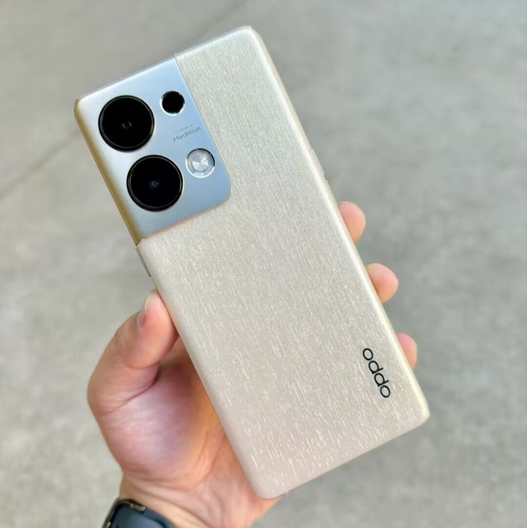 Oppo Reno9 Pro+ 5G 6.7" 50MP Qualcomm SM8475 Snapdragon 8+ Gen 1 Android 13 Color Please note the color Storage Capacity 16+512GB - Image 2