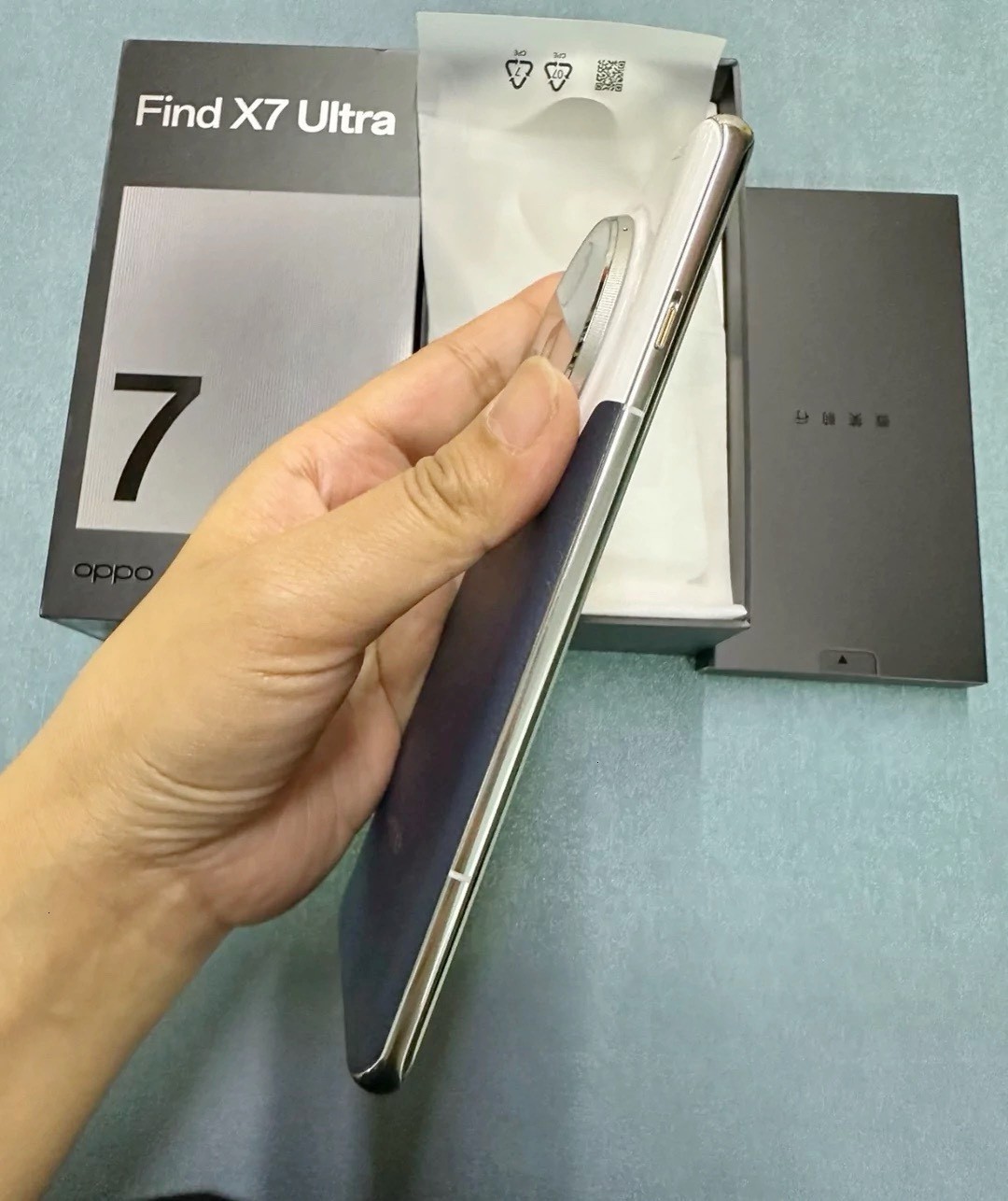 Oppo Find X7 Ultra Android 14 256/512GB Google unlocked 5G Storage 16+512GB Colour Black - Image 2