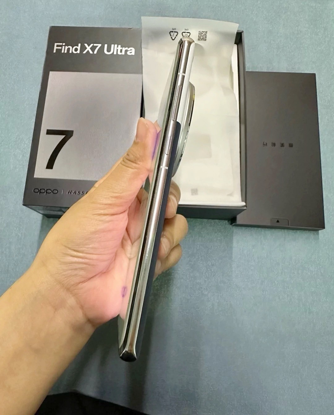Oppo Find X7 Ultra Android 14 256/512GB Google unlocked 5G Storage 16+512GB Colour Black - Image 3