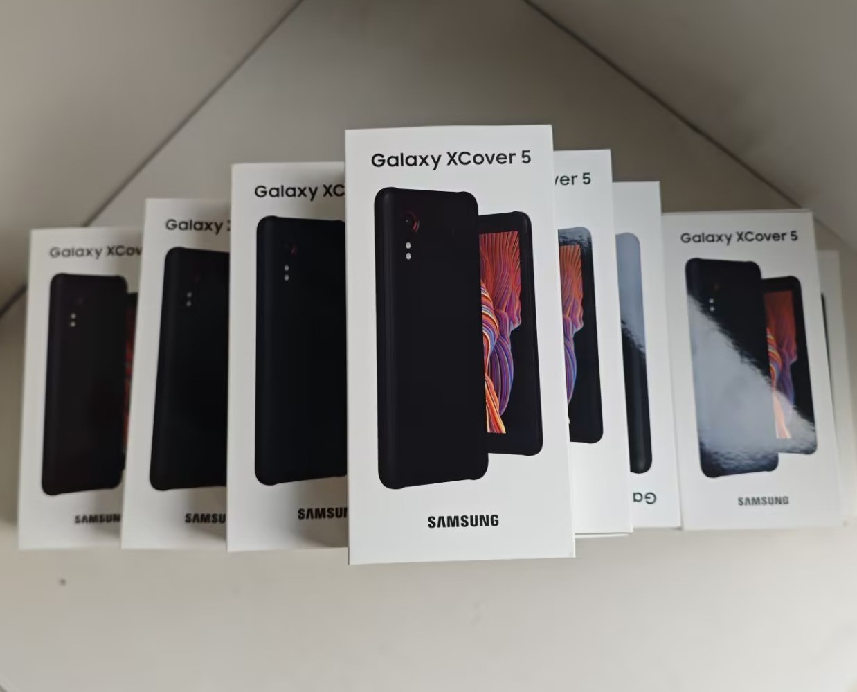 Samsung Galaxy XCover 5 64GB Android Rugged (IP68 Rated) global Dual SM-G525F/DS Model Number SM-G525F/DS - Image 2