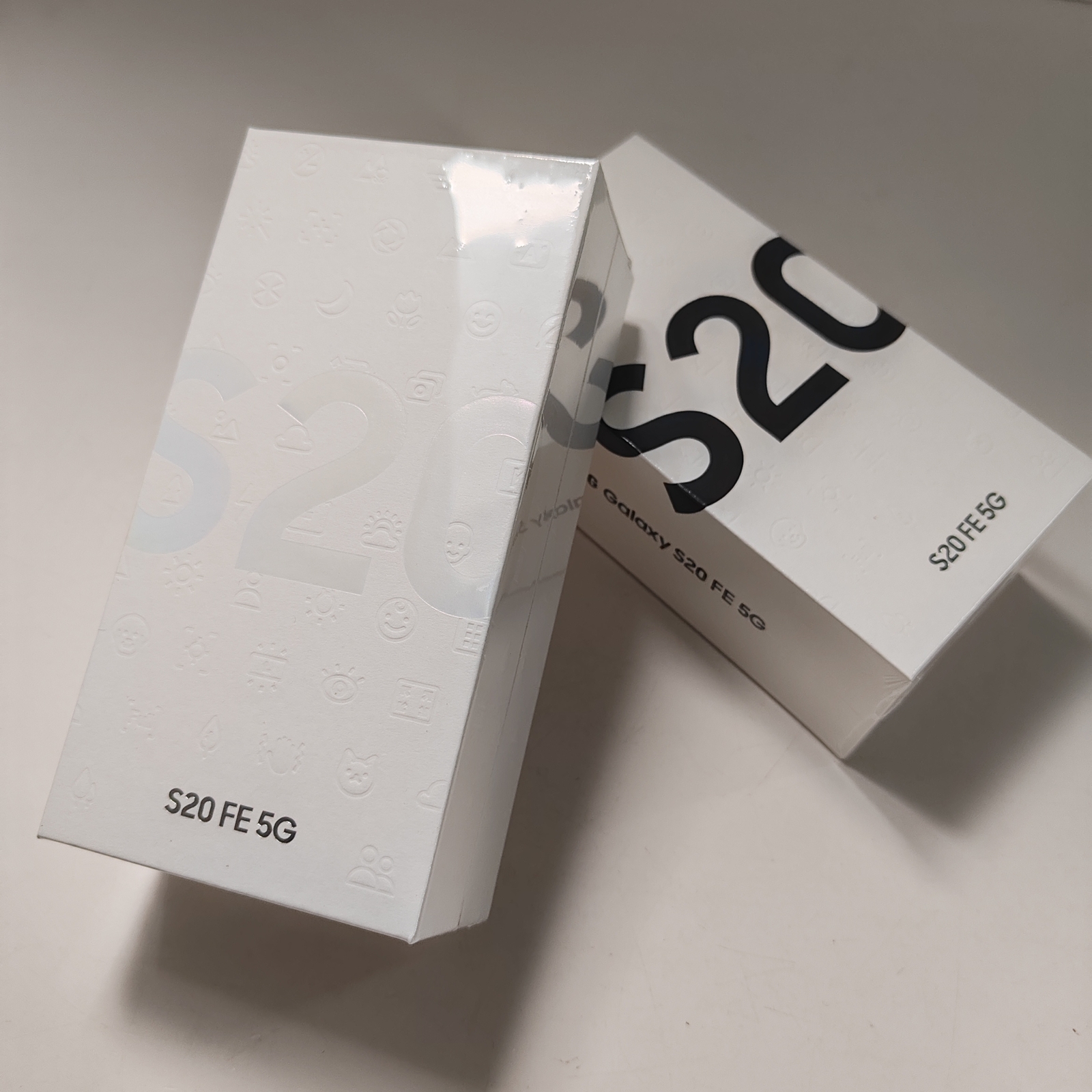 Samsung Galaxy S20 FE 5G SM-G781B/DS (International) 6.5" 12MP 128GB Android Storage 8GB+128GB Model SM-G781U1 (USA Unlocked) - Image 6