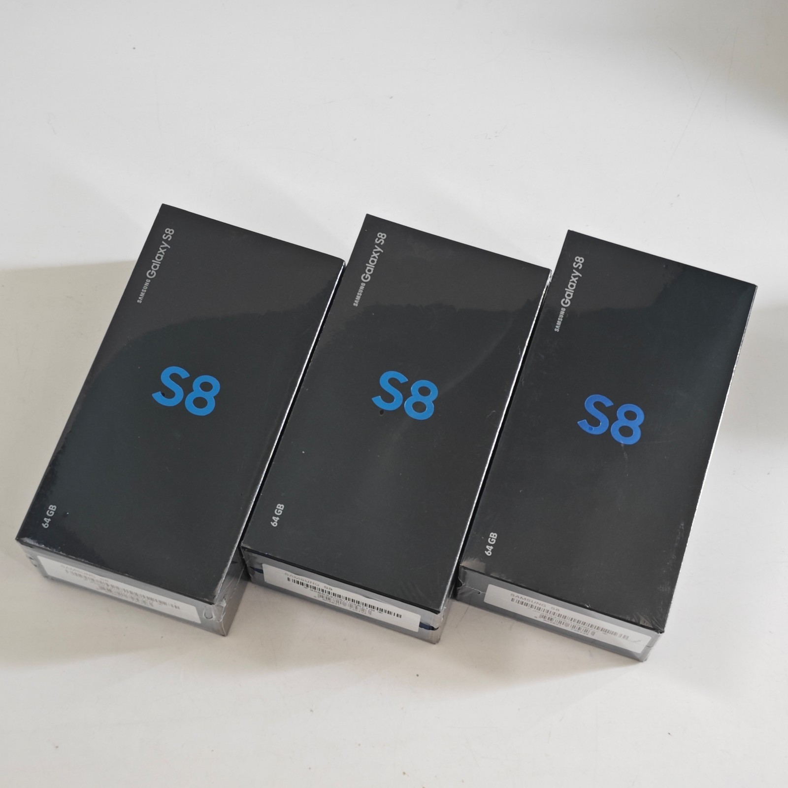 New Samsung Galaxy S8 G950F/G950U 64GB Unlocked Global Google Android Sealed Color Please note the color. Model Number G950U Speicherkapazit?t 64GB - Image 3
