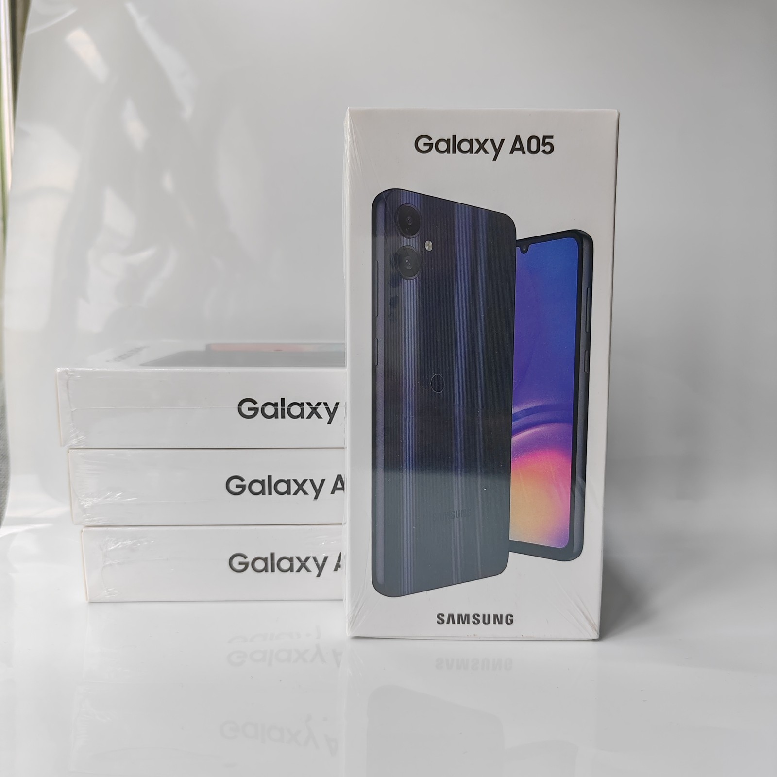 Samsung Galaxy A05 6.7'' 50MP SM-A055F/DS 64GB finegerprint SmartPhone Capacità di memorizzazione 64GB Model Number SM-A055F Colour Random color - Image 2