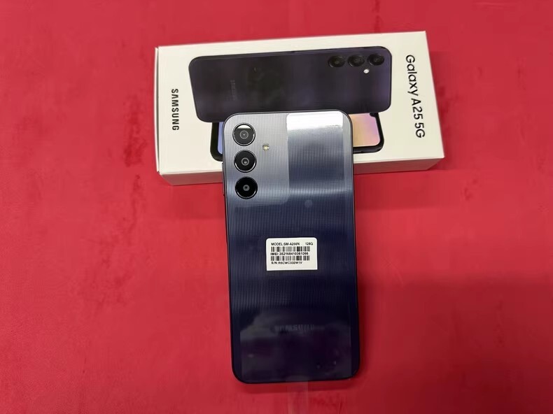 Samsung Galaxy A25 (SM-A256E/DSN 128GB/6GB) (Global, international Android 14 Storage 128GB in order binding Mobile phone + packing accessories - Image 3
