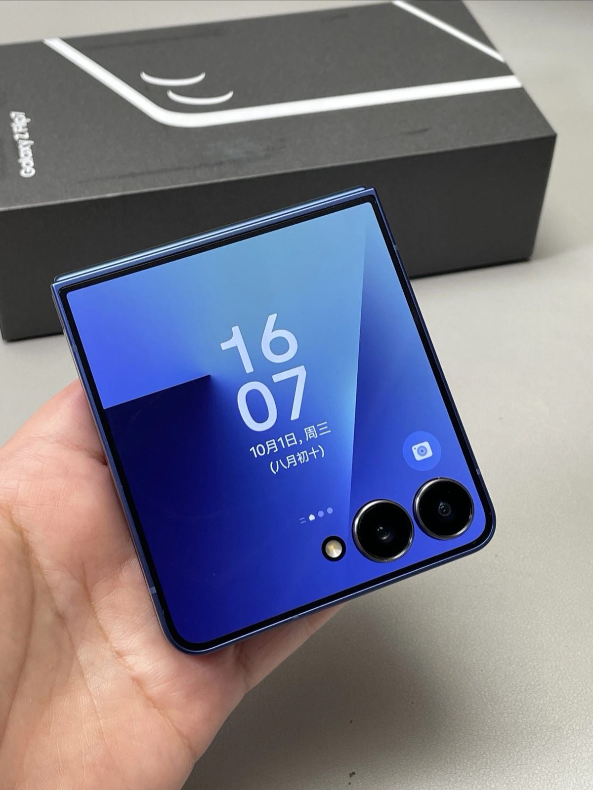 Global Samsung Galaxy Z Flip7 5G 6.9" 50MP Exynos 2500 4300mAh Android Google Color Random color Storage Capacity 12+512GB - Image 6