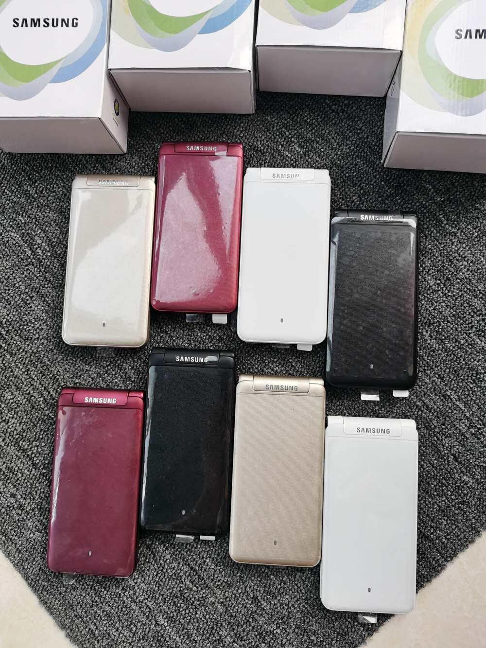 Samsung Galaxy Folder SM-G1600 Dual Sim 16GB Android LTE 3.8" Flip Phone Color Wine red battery 2 * batteries - Image 2