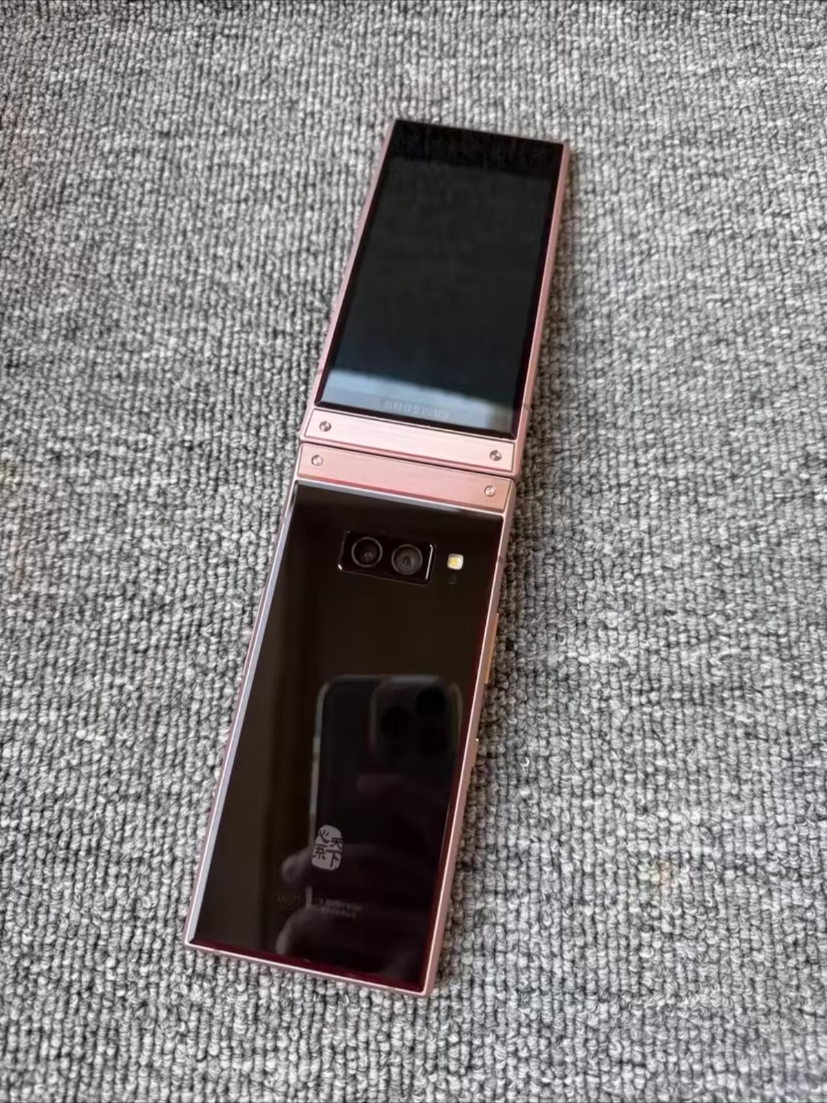 Samsung SM-W2019 256GB/128GB Android Flip 4G flagship smartphone (Unlocked ) Color Gold ( 6+128GB ) - Image 8