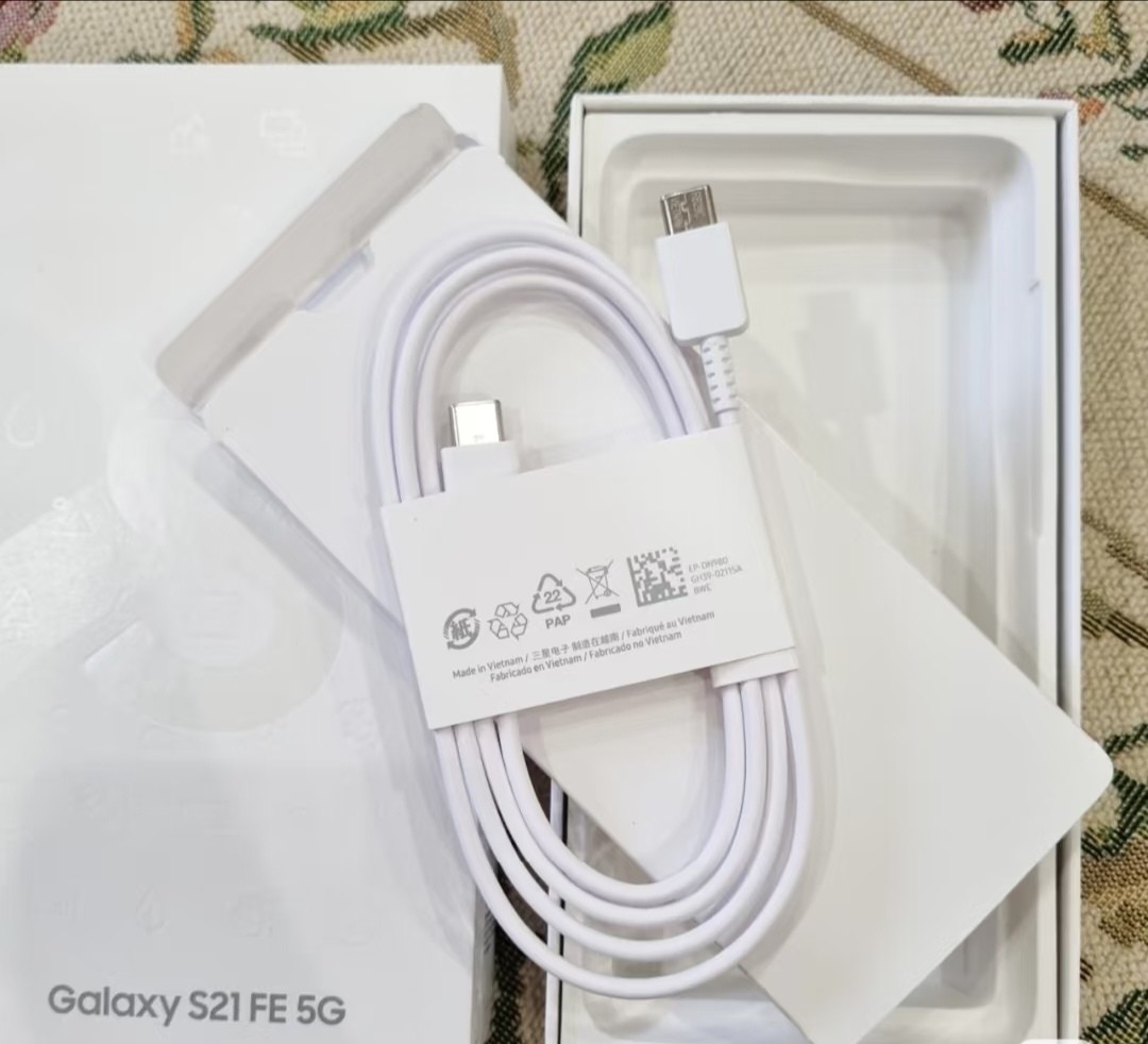 Samsung Galaxy S21 FE 5G 6.4" SM-G990B/DS 128/256GB Android Google Global Storage 128GB Model SM-G990U1 - Image 6