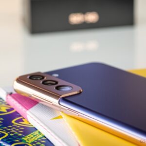 Samsung Galaxy S21+ 5G Plus SM-G996B/DS (International) G996U1 (USA unlocked) Storage 8GB+128GB Model SM-G996B/DS (International)