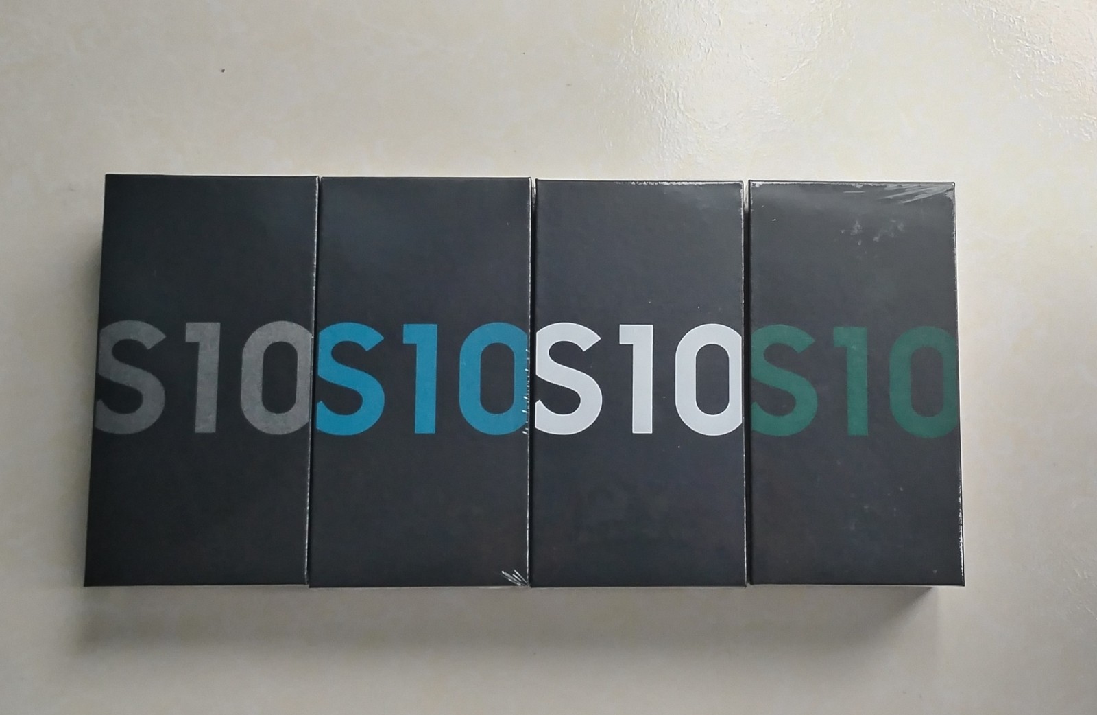 Samsung Galaxy S10 128GB SM-G973F SM-G973U(UNLOCKED) Android Smartphone sealed Chipset Model S10 SM-G973U 128GB colors Please note the color you need - Image 3