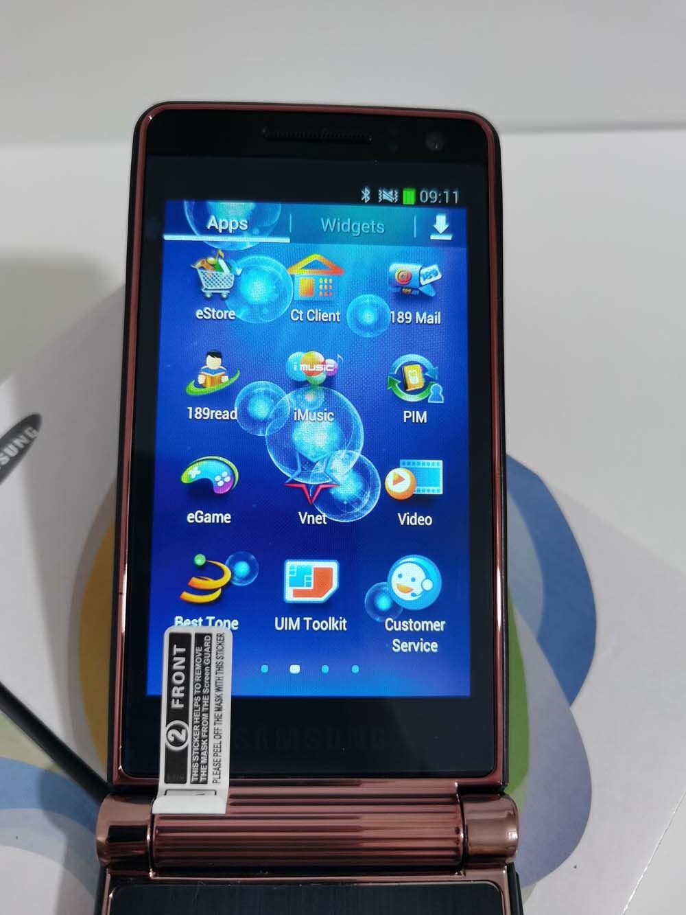 Samsung SCH-W2013 16GB Android 3G Clamshell Smart Phone - Unlocked Bundle Description W2013 - Image 7