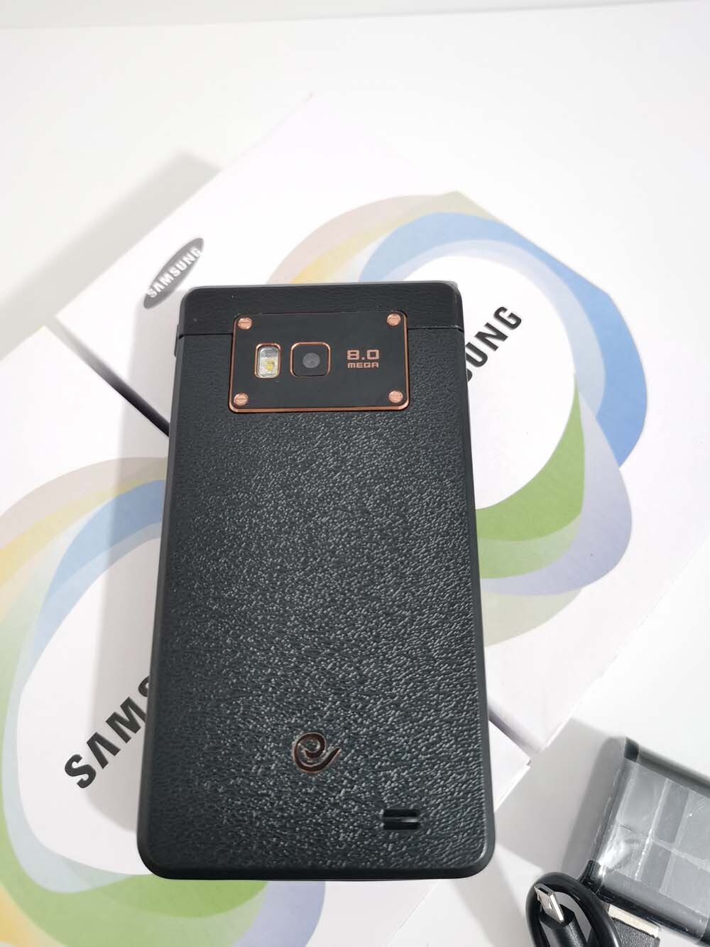Samsung SCH-W2013 16GB Android 3G Clamshell Smart Phone - Unlocked Bundle Description W2013 - Image 12