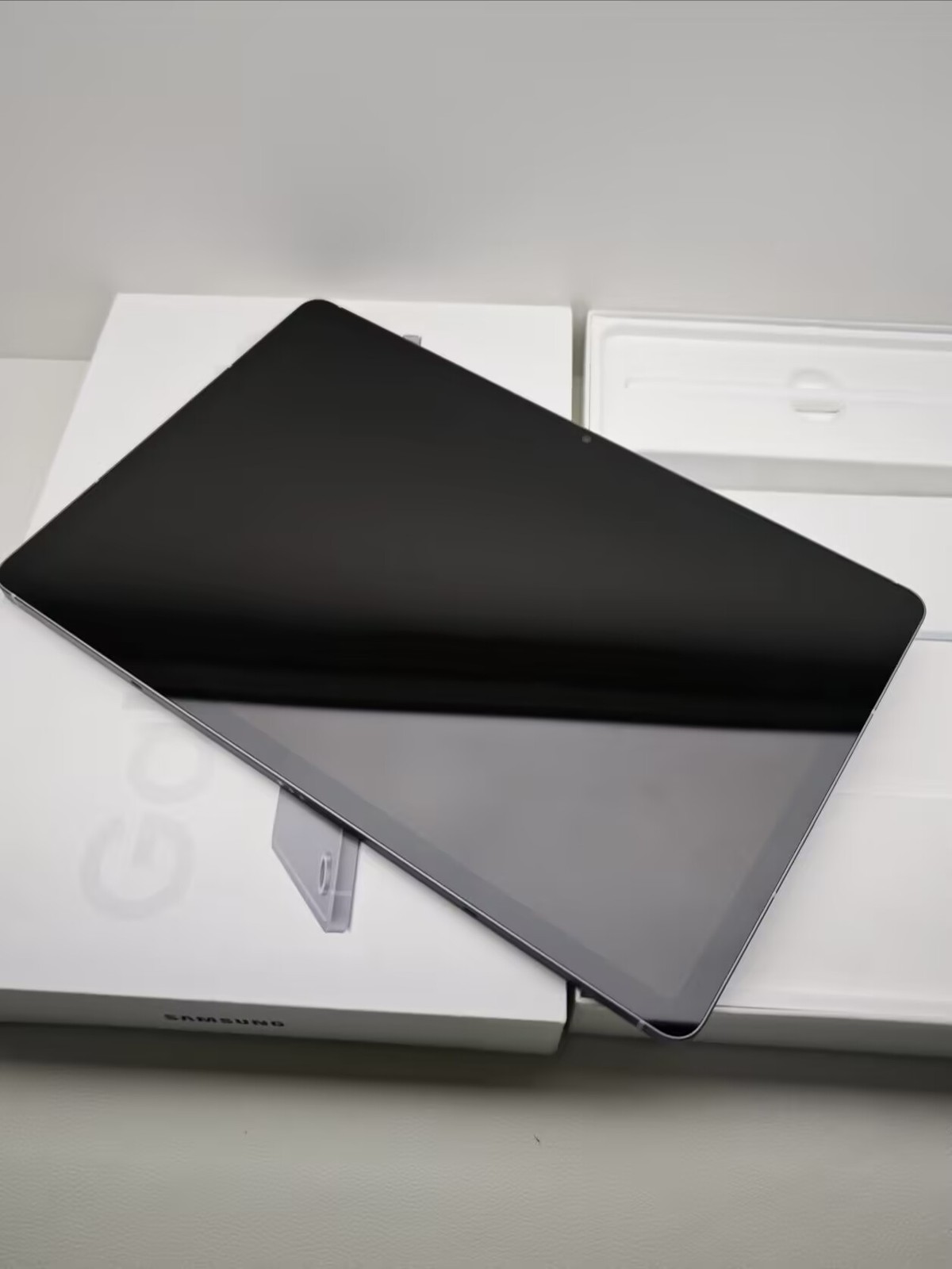 Samsung Galaxy Tab S10 FE 10.9" 13MP Exynos 1580 8000mAh WIFI Android storage 12+256GB colors color random