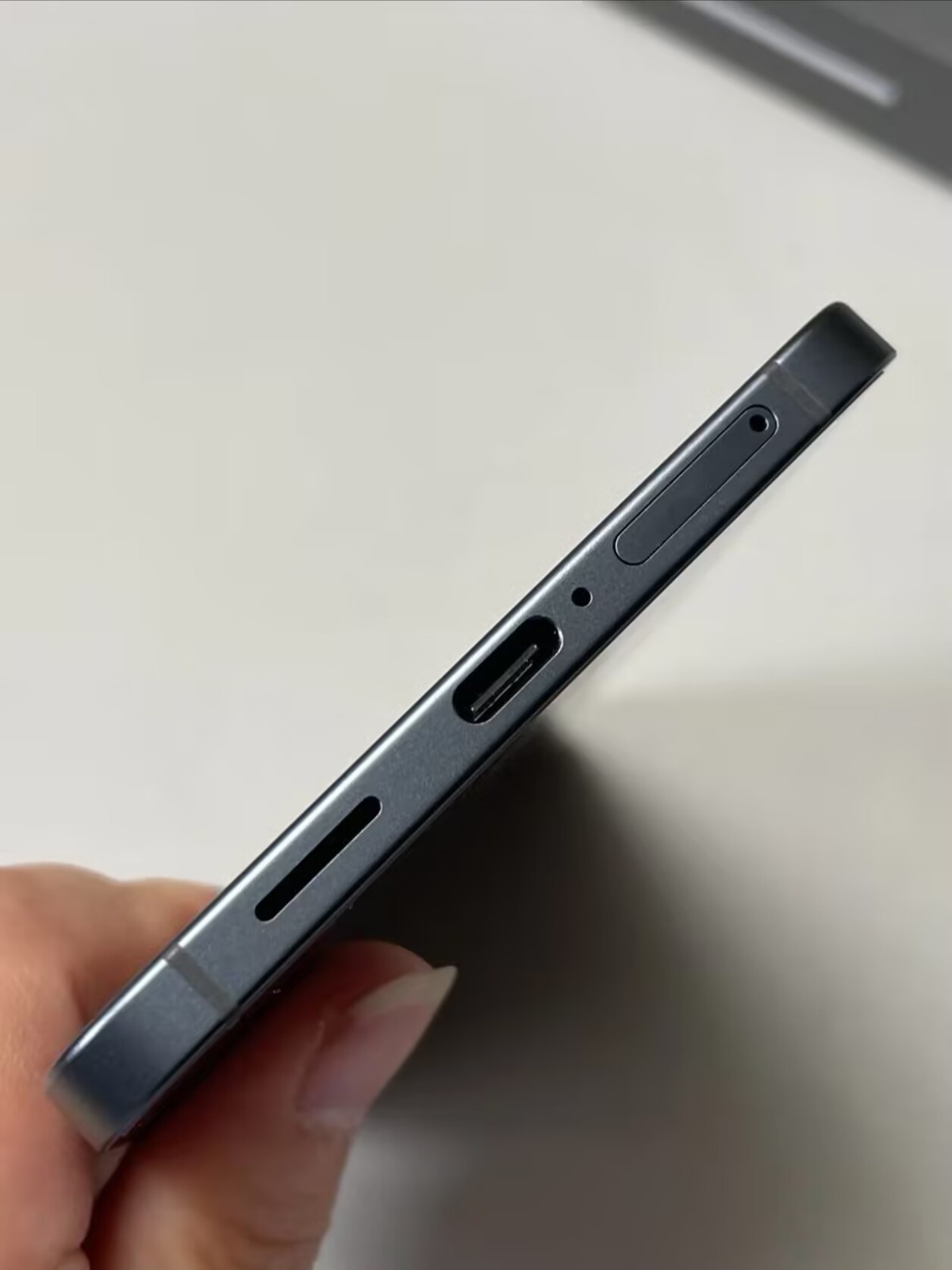 Global Samsung Galaxy S25 Edge 5G 6.7"Android 200MP Snapdragon 8 Elite Unlocked Storage 12+256GB - Image 4