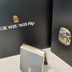 Samsung W25 Flip 5G 6.7" 50MP Snapdragon 8 Gen 3 SM8650 Foldable Google Color Random color Storage Capacity 16+512GB