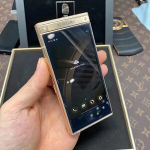 Samsung W2018 Android 4G (GSM and GSM) Clamshell Phone 256GB Color Silver