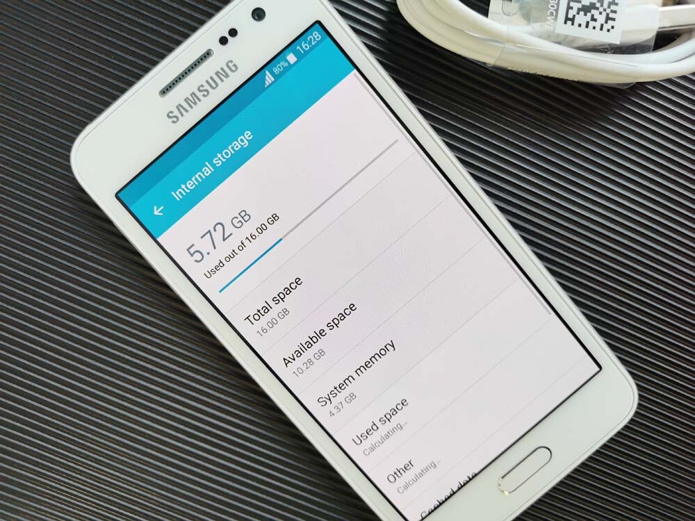 Samsung Galaxy A3 4.5" 8MP SM-A300F Unlocked 4G Android 16GB 1900mAh Color Random color Model SM-A300F - Image 6